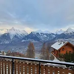Pet-friendly In Chalet *