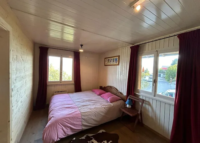 Pet-friendly In Chalet